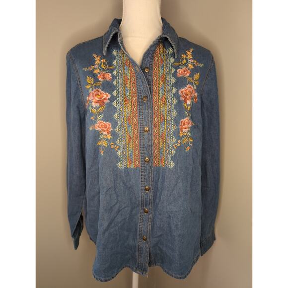 Scandia Home Tops - Scandia Woods southwestern floral embroidered denim shirt M